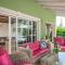 Spacious holiday house / pool / jacuzzi / playground / 6+2