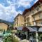Hotel Azalea
