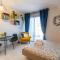 Light House - Seafront cosy studio with library