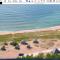 Paradise Beach Loghouse