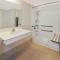La Quinta Inn & Suites by Wyndham Irvine Spectrum - ايرفين