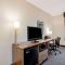 La Quinta by Wyndham Baltimore BWI Airport - لينثيكوم هايتس