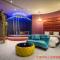 Icolour Villa Motel