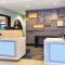 Holiday Inn Express Hotel & Suites Warminster-Horsham, an IHG Hotel - Warminster