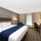 Days Inn & Suites by Wyndham Wisconsin Dells - ويسكونسن ديلز