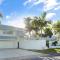 Island living in the heart of Noosa