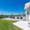 TreeTop Villa I, Private Pool, BBQ & Playground, By ThinkVilla