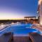 TreeTop Villa I, Private Pool, BBQ & Playground, By ThinkVilla