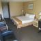 Howard Johnson by Wyndham Torrance