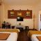 Maple Leaf Inn