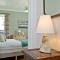 Cregoes, Mylor - Bungalow - Riverview - Free Parking & WiFi - Pet friendly