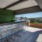 Docklands Deluxe One Bedroom Apartments by ITC Hospitality