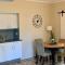 Montville Holiday Apartments
