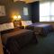 Travelodge by Wyndham Lake George NY - Lake George