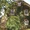 Ruhiges, gemütliches Ferienhaus mit großem Garten