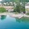 Beachfront House Jovan