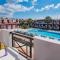 Yakinthos Hotel