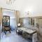 Antique apartment in the XV century Castle - Clarens