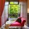 Antique apartment in the XV century Castle