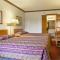 Indy Speedway Inn