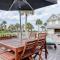 Atlantic Shores Getaway steps from Jax Beach Private House Pet Friendly Near to the Mayo Clinic - UNF - TPC Sawgrass - Convention Center - Shopping Malls - Under 3 Hours from DISNEY - شاطئ جاكسونفيل