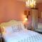 No 6 The Square Tearooms & Accommodation