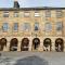 No 6 The Square Tearooms & Accommodation - 巴克斯顿