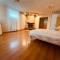 Grand Apartment