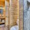 Noir Pine Creekside Chalet