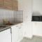 Studios Lora RM 860