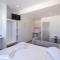 Lorenzo Studios and Suites Paros