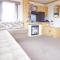 Beachside, Family-friendly, WiFi, 8 berth Caravan 158