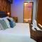 CLOCKWORKORANGE Luxury Suites - Mactan