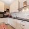Apartment Dubravka near the sandy beach