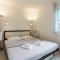 Apartment Dubravka near the sandy beach