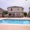 TRANQUILO APARTAMENTO con preciosa cala en la puerta