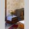 Tholos Home