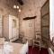 Tholos Home