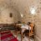 Tholos Home