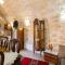 Tholos Home