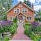 Robins Nest Bed & Breakfast