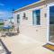 Big Skies Platinum Plus Holiday Home with Wifi, Netflix, Dishwasher, Decking - Camber