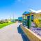 Sea n Stars Platinum Plus Holiday home with Views, Free Wifi and Netflix