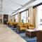 Harbour Suites Hotel