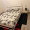 Magnifique Appart pour 4 personnes complètement reno - Charleroi