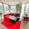 City Centre Apartment - Free Parking, Fast Wifi, Smart TV with Netflix and Xbox by Yoko Property