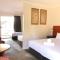 Higgins Lane Motel