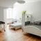 Castle Park Apartment with sunset veranda