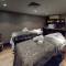 Holiday Inn London Kensington High St. by IHG