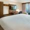 Holiday Inn Express Fullerton-Anaheim by IHG